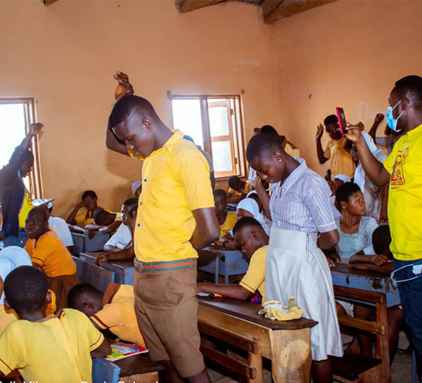 Career-talk-at-Yikurugu-basic-school